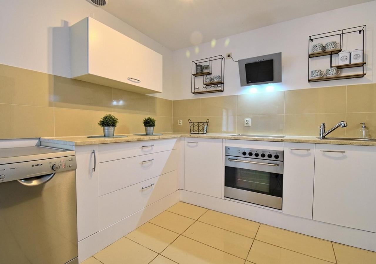 Apartament Plazowy Ukiel Olsztyn (Warmian-Masurian) Exterior foto